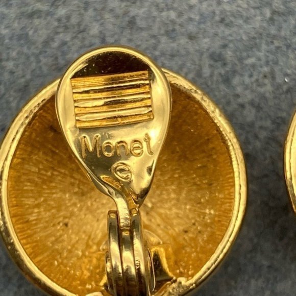 Monet Clip On Earrings Black Enamel Gold Stripe Round Domed Retro Vintage Granny - Picture 5 of 7